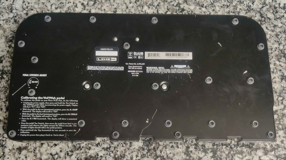 Line 6 Floor POD Plus Guitar Multi Effects Processor Pedal Board