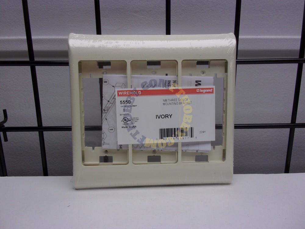 Device Inline Bracket, 5500 Series Raceway, Ivory