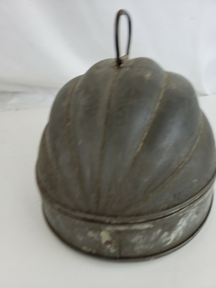 Rare unusual antique tin container ca. 1920s