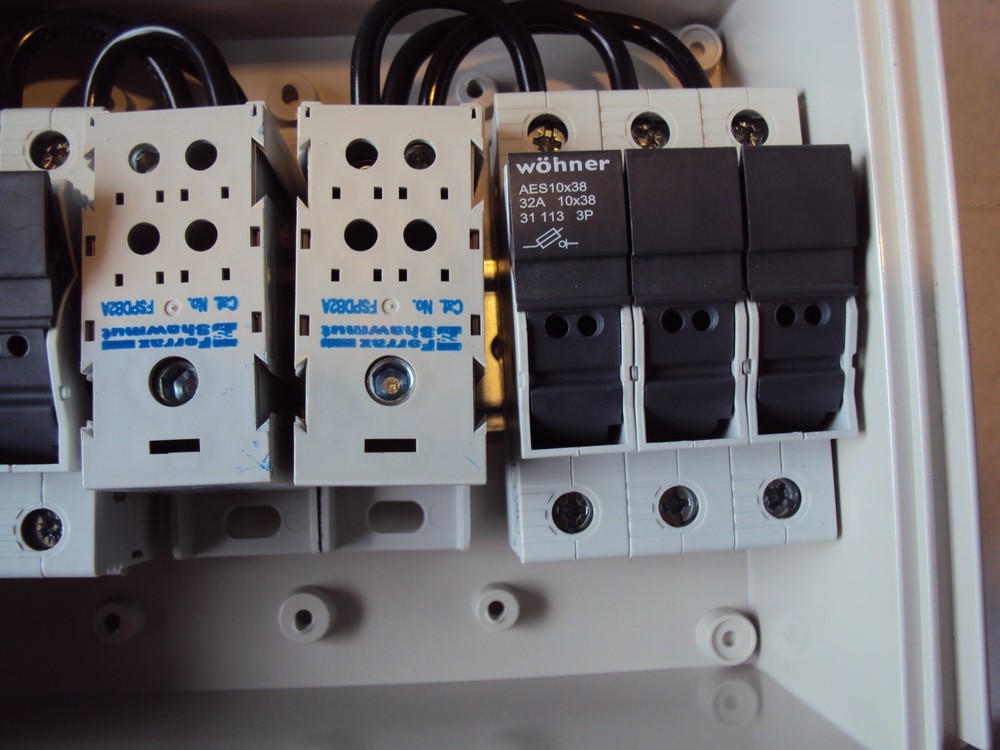 Electrical Controls Box w/ Wohner Breaker [ see photos ]