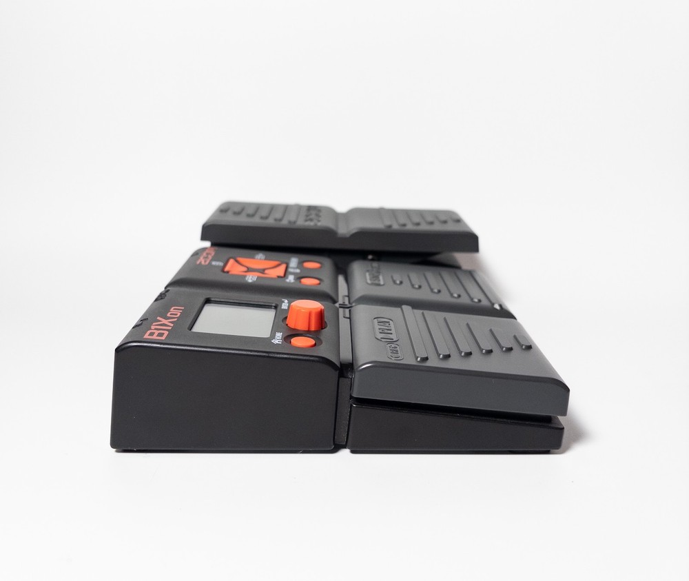 ZOOM B1Xon Bass Multi Effects Processor Pedal w/ Expression Tested