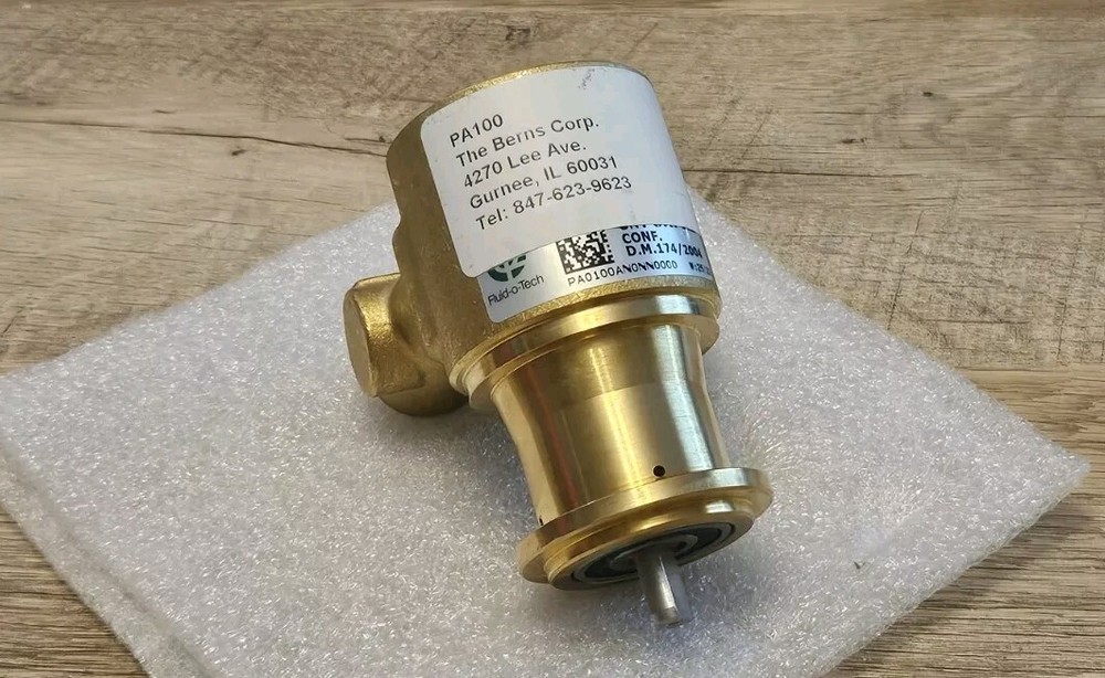 FLUID-O-TECH PA100 Rotary Vane Pump Brass #423J53