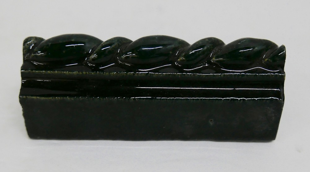 Antique Rope Tile Molding Black