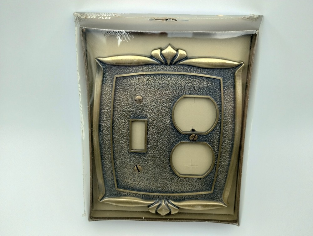 Vintage Donner Switch Plate w/ outlet. Combination Plate.