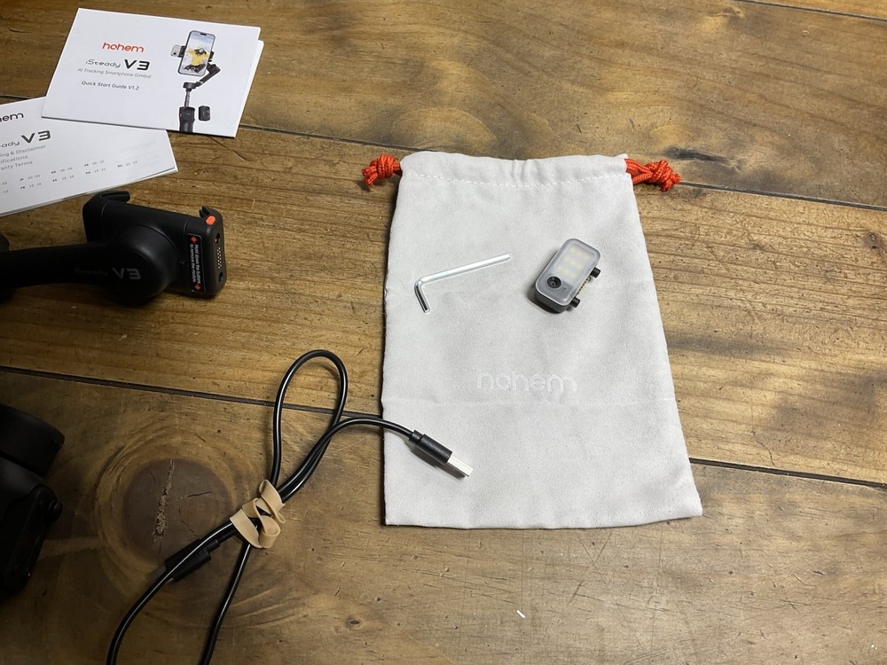 Hohem iSteady V3 Smartphone Stabilizer/Gimbal