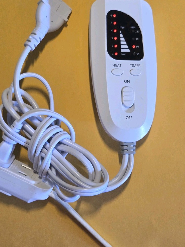 TK-HP2412 Electric Heating Pad Control White 75W 120VAC 4-Prong Controller