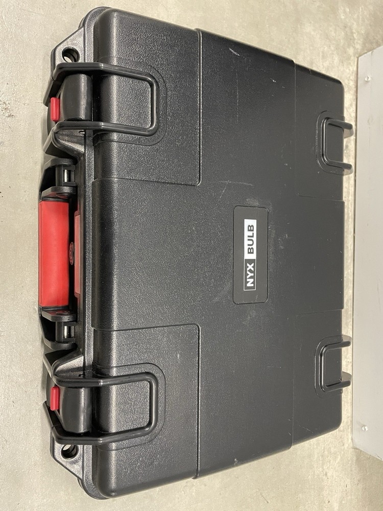 Astera NYX Bulb LED Continuous Lighting Kit, 8 White Bulbs