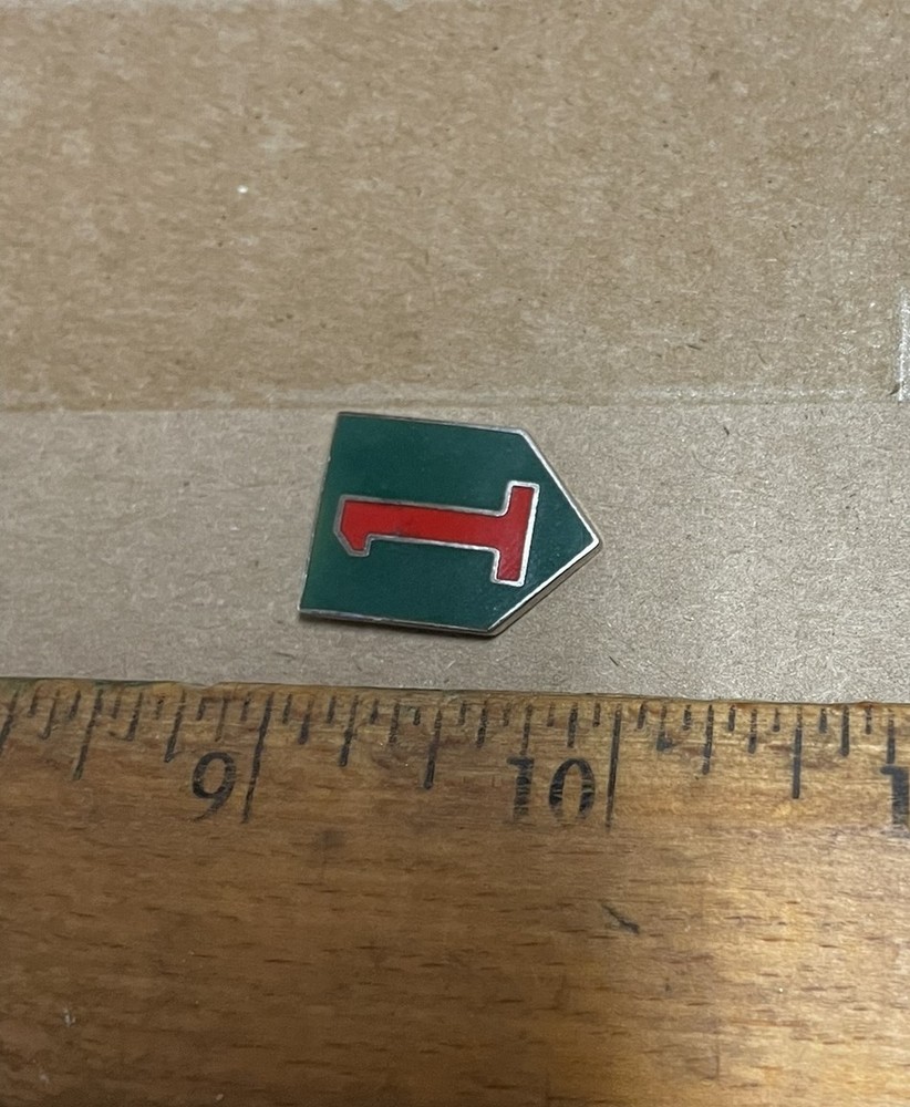 US Army - 1st Infantry Division Pin