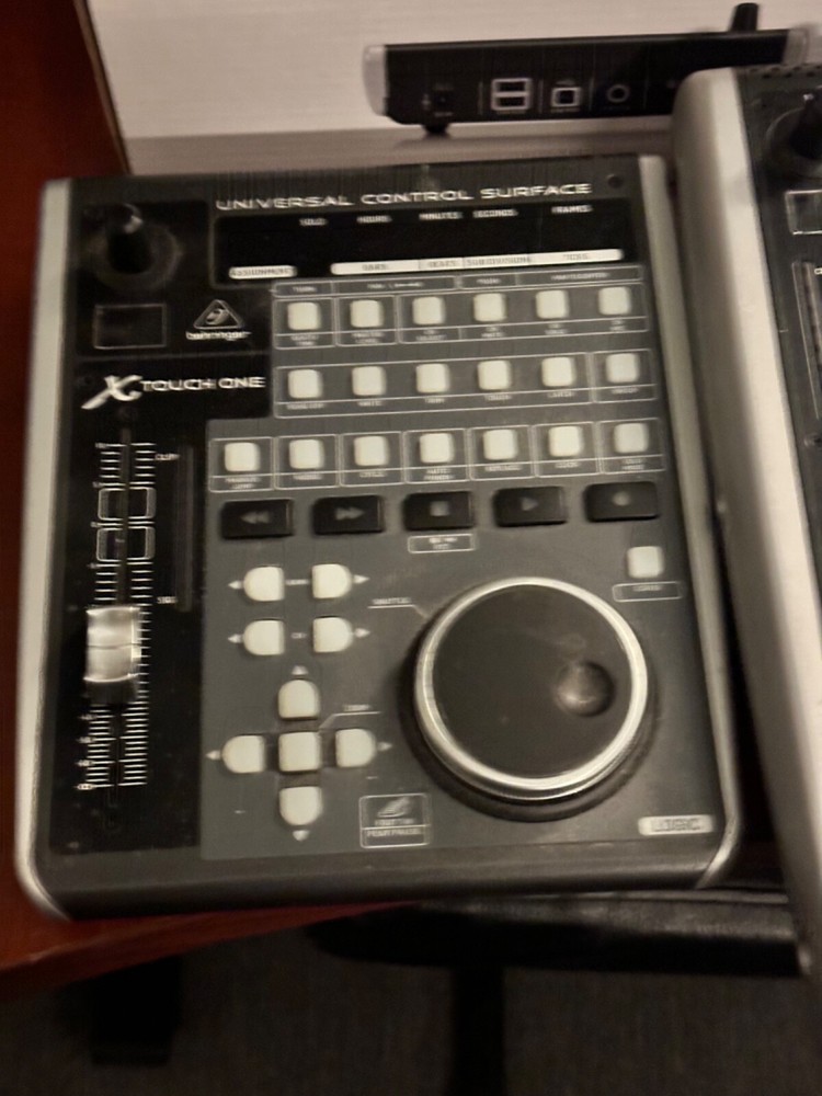 Behringer X-Touch Controller Extender