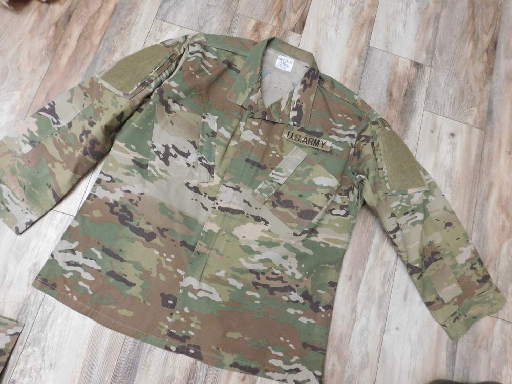 US ARMY OCP COAT SZ  LARGE- LONG