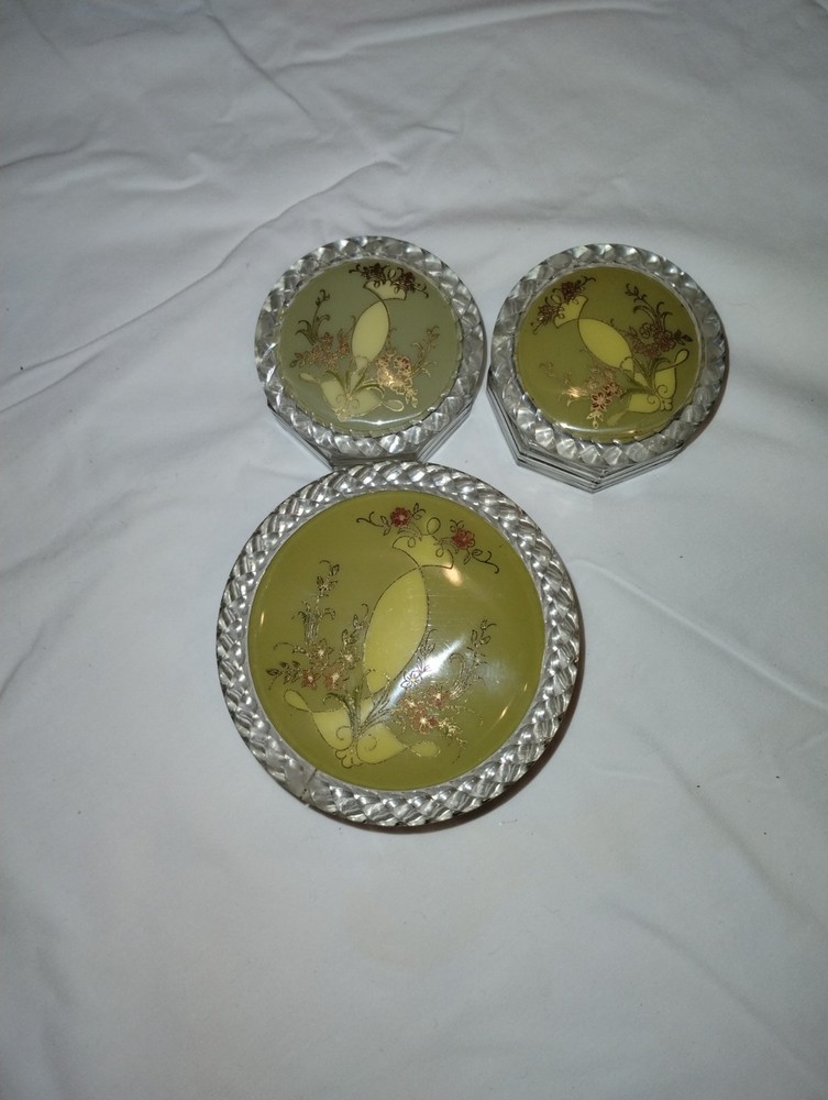 Vintage 8piece Vanity Set With Box. Complete Cottage Core