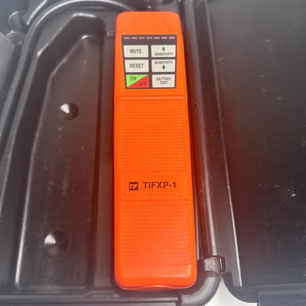 TIF XP-1 Halogen Hawk Automatic Halogen Leak Detector