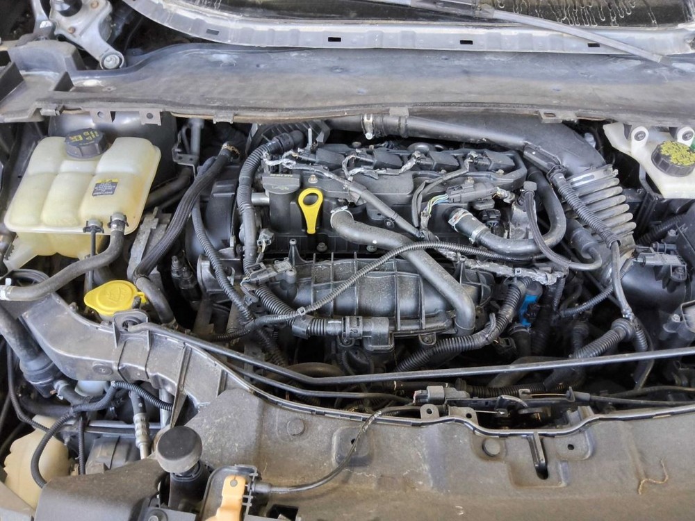 ESCAPE 2013 Battery Tray 647694