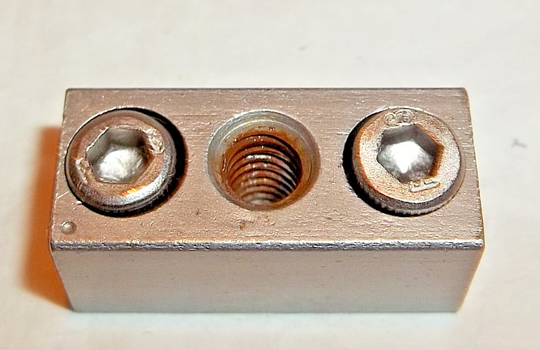 Thompson Center Thunderhawk Muzzleloader Barrel Bedding Block Lug W/ Screws