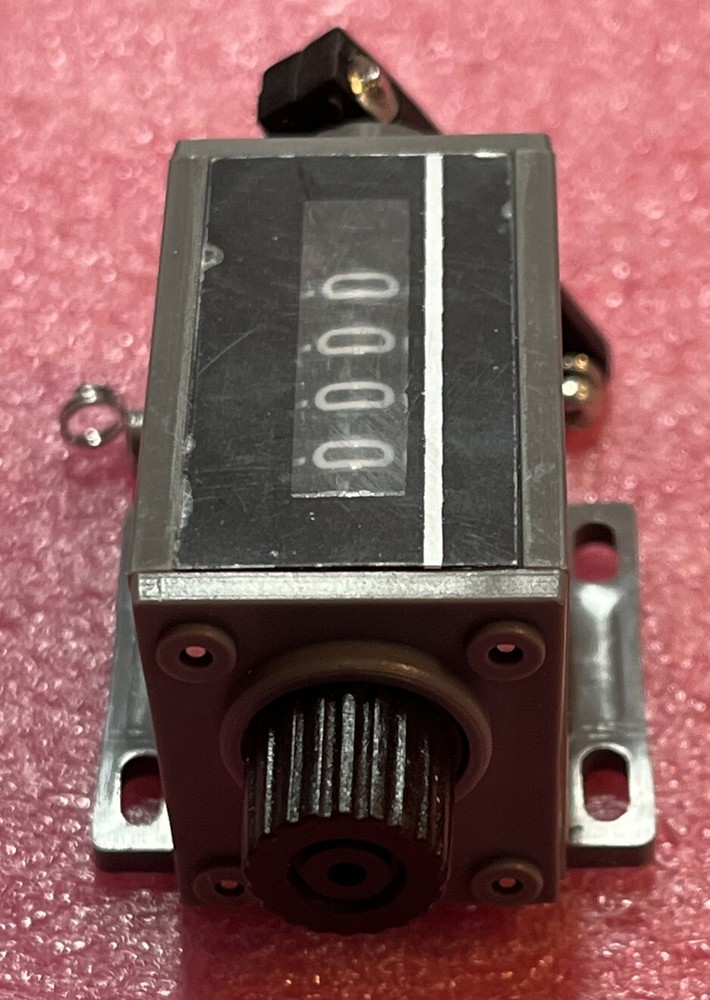 Dayton 6X157B Mechanical Counter
