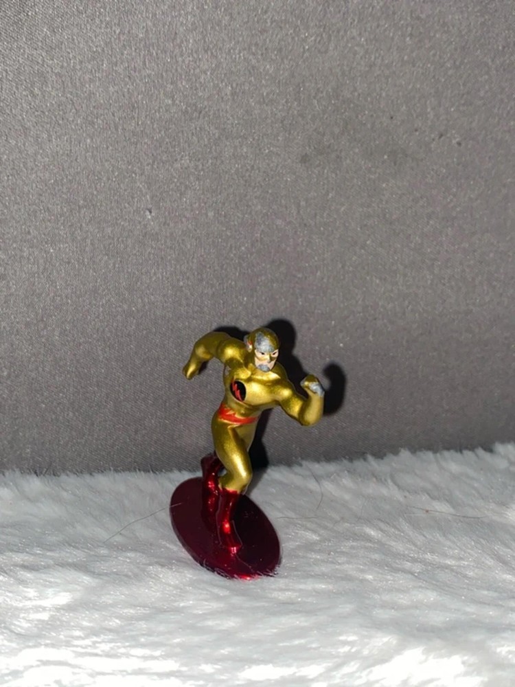 DC Comics nano metalfig reverse flash (DC43) diecast figure