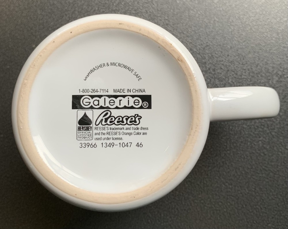 Reese's Mug ~ Hershey Official Licensed Product