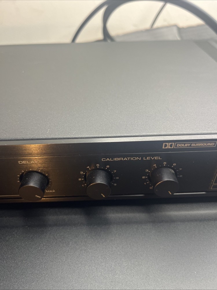 Kenwood AV SURROUND PROCESSOR SS-77 Works with Instruction Manual