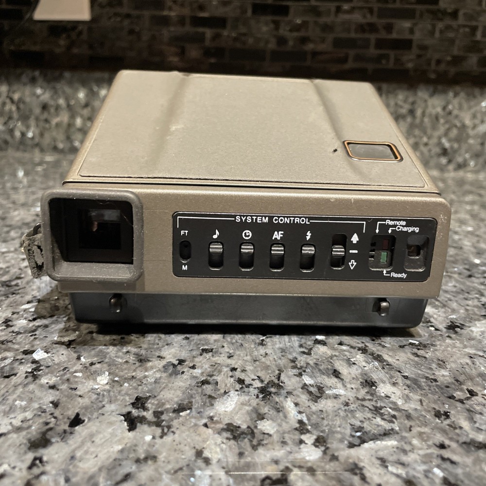 Vintage Polaroid Spectra System Camera SE Instant Film UNTESTED!