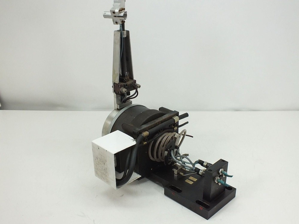 Netstal Discjet 600 Robotic Placement Take-Out Arm for CD DVD Injection Molder