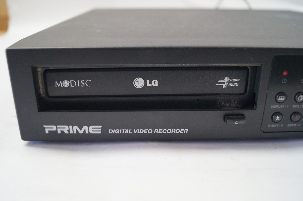 LG PRIME PRO8000 Digital Video Recorder DVD MoDisc Powers On Untested PoR E172