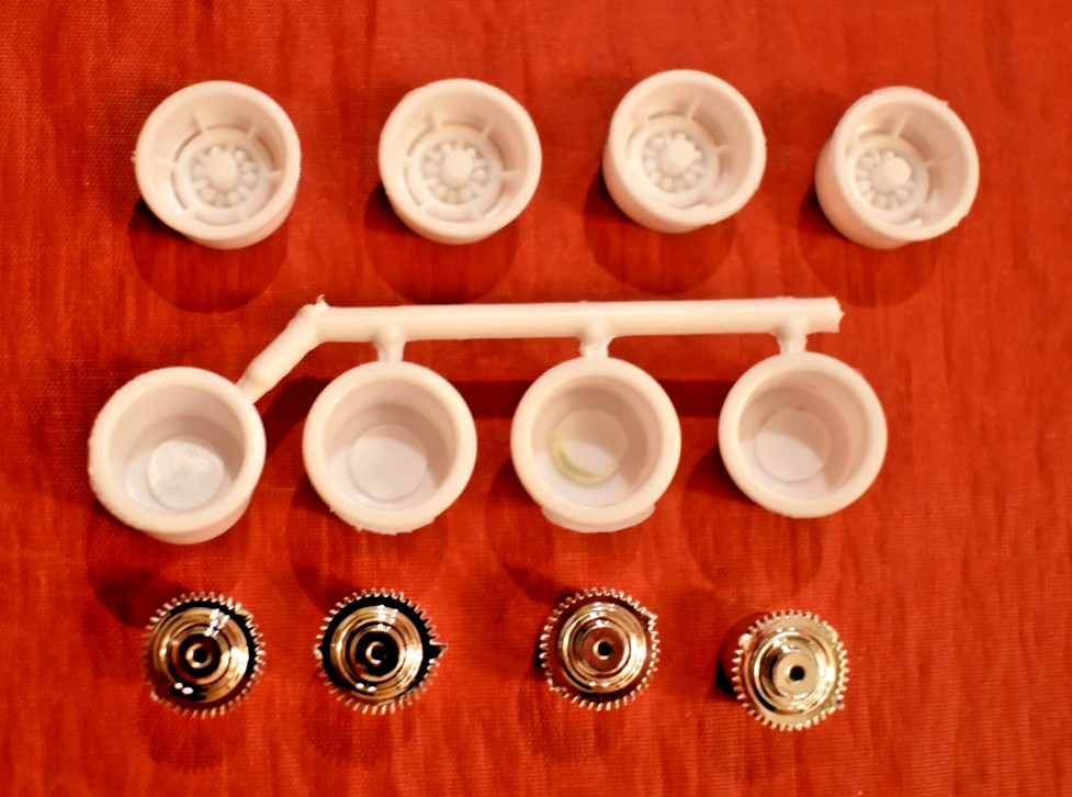 AMT 1969 Ford Falcon Stocker Wheels 1/25