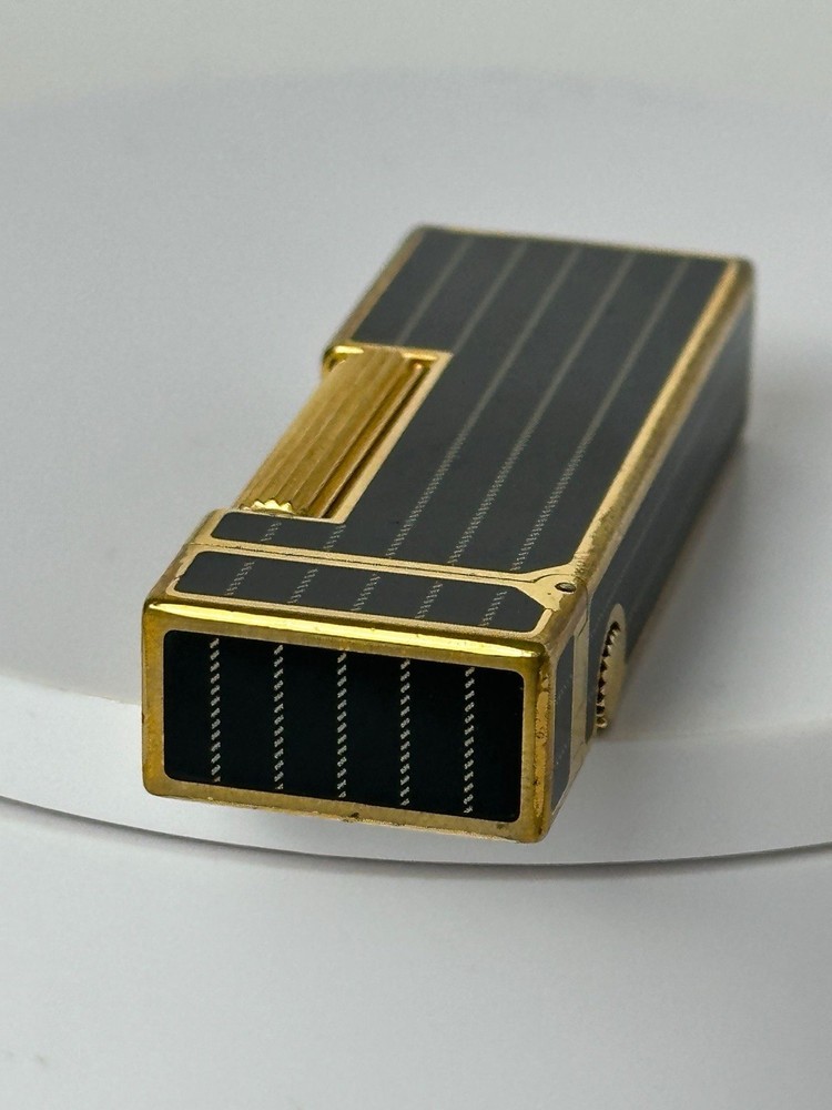 Rare Dunhill art deco vertical line pattern rollagas