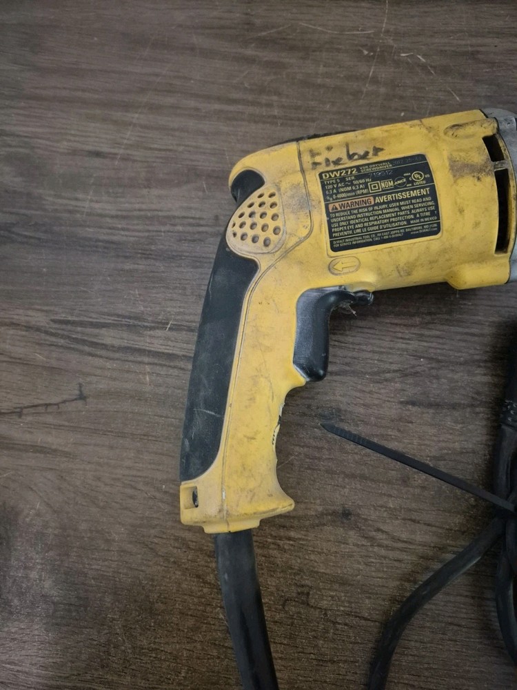 DEWALT DW272 VSR Drywall Screwdriver