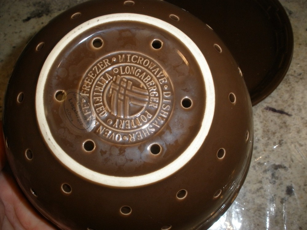 Longaberger Brown Berry Colander EUC