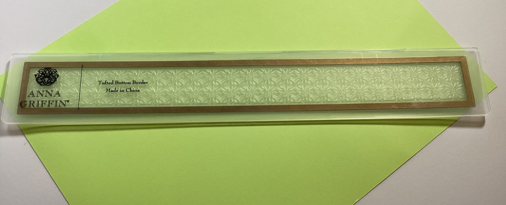 Anna Griffin Tufted Button Border Cut and Emboss Folder 12”
