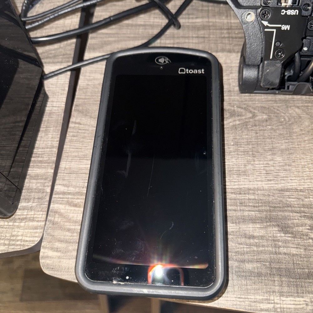 Toast Flex TT200 POS System Touch Screen Printer, card reader, Cashbox, & Cables