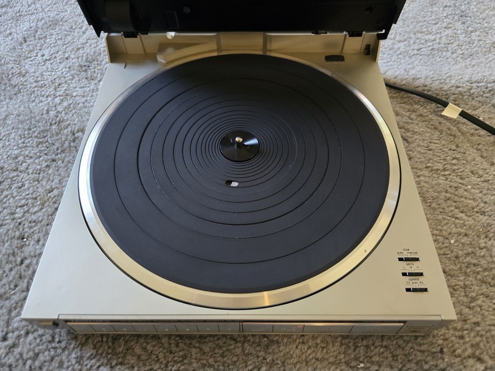 Technics SL-Q6 Direct Drive Programmable Automatic Turntable Serviced