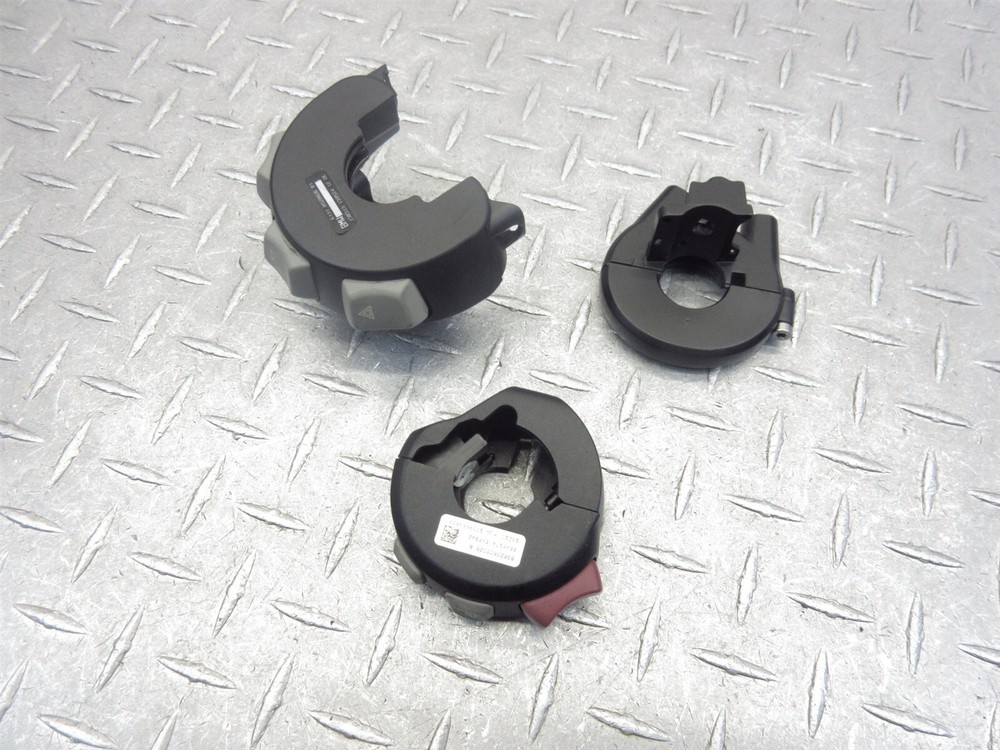 2013 10-13 BMW R1200 R1200RT Right Handlebar Control Switch Handle Bar Button