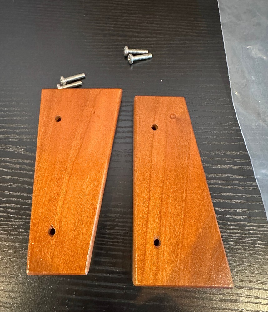 Stereoping Programmer wood side cheeks - cherry