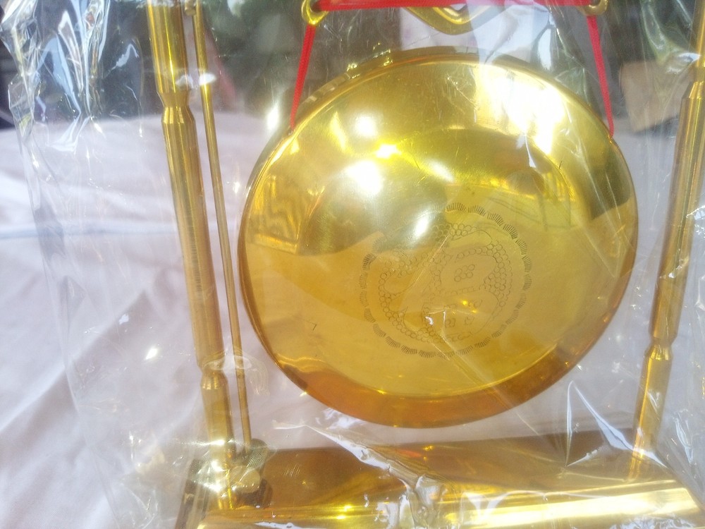 Vintage Chinese Table Gong w/ Striker