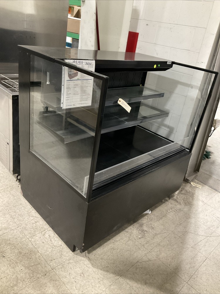 Structural Concept Refrigerated Self Service Case , 120V (CSI-463)