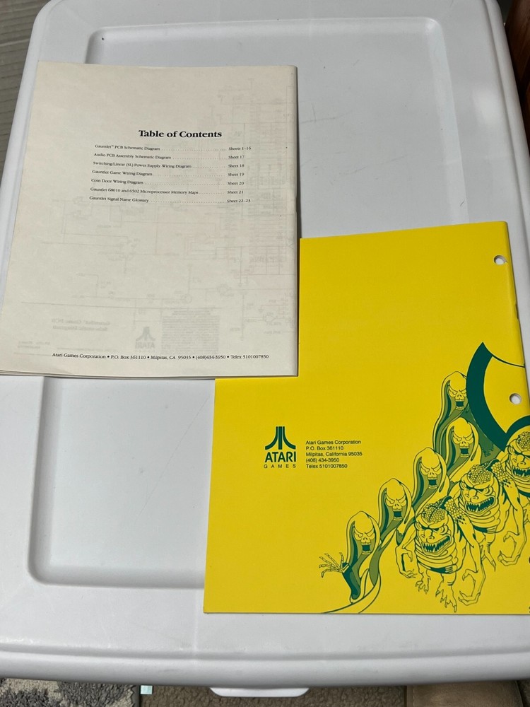 1985 ATARI GAUNTLET TWO PLAYER GAME MANUAL AND SCHEMATIC PACKAGE SUPPLEMENT