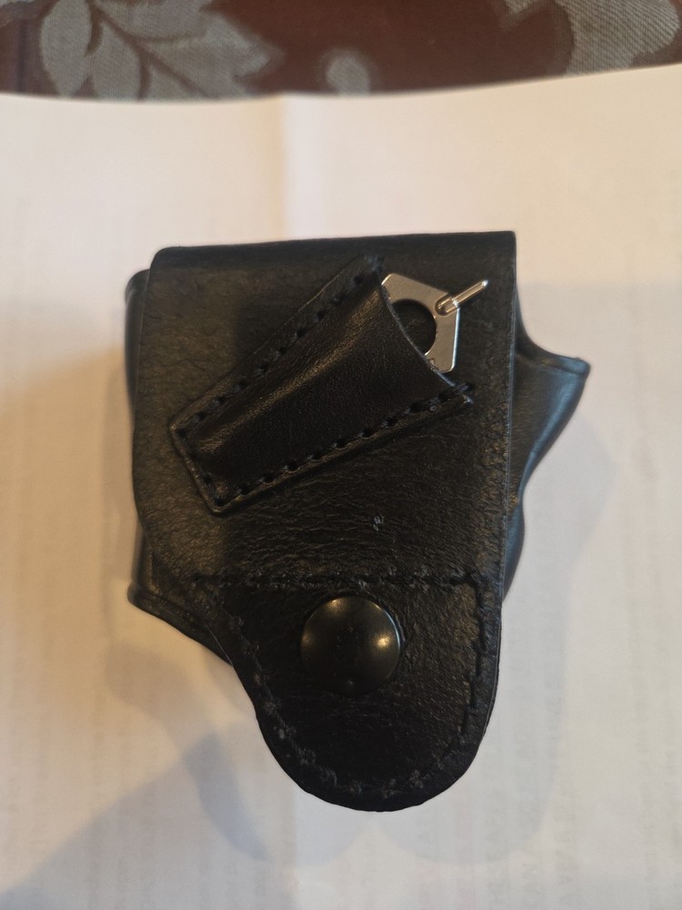 ASP LEATHER INVESTIGATOR HANDCUFF CASE 56134