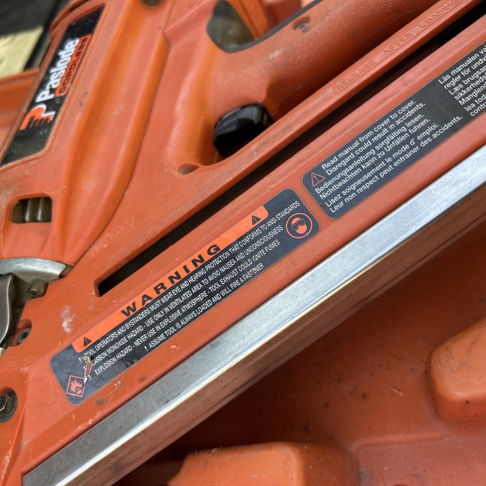 Paslode 30 Degree Framing Nailer (Untested)