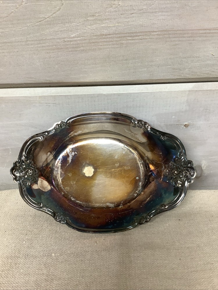 International Silver Co Silver Plated Tray 448 Flower Pattern