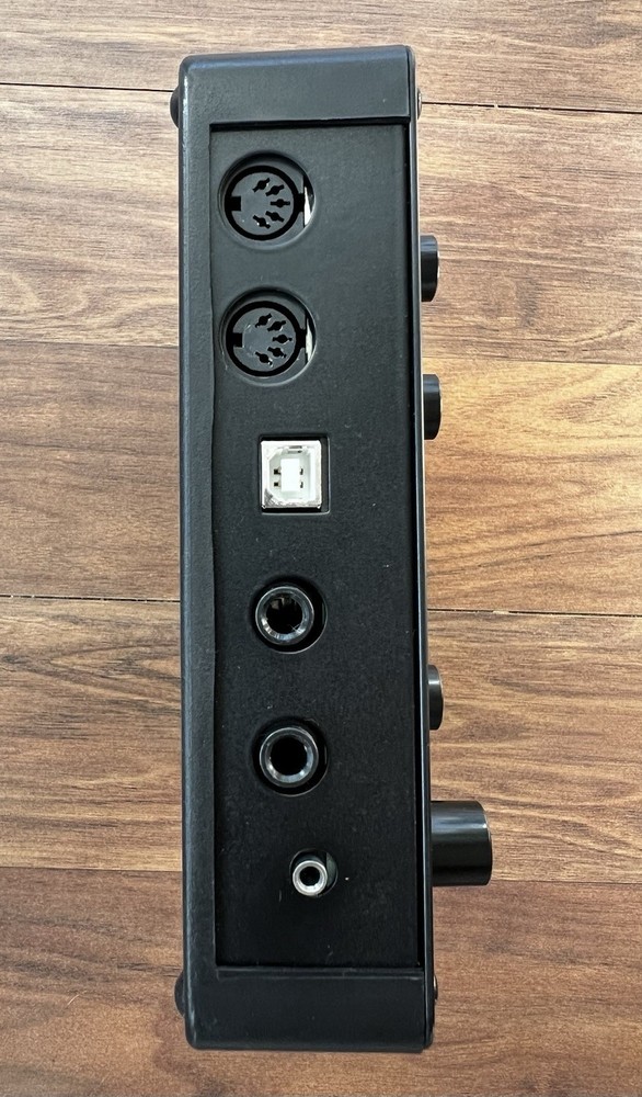 Waldorf String Synthesizer NEW IN BOX. NEVER USED NEVER USED