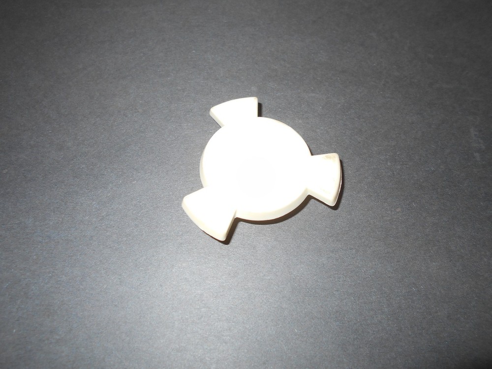 *TRAY SUPPORT FOR MICROWE BISQUE