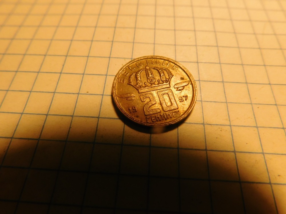 Belgium   20  CENTIMES 1957  # 352