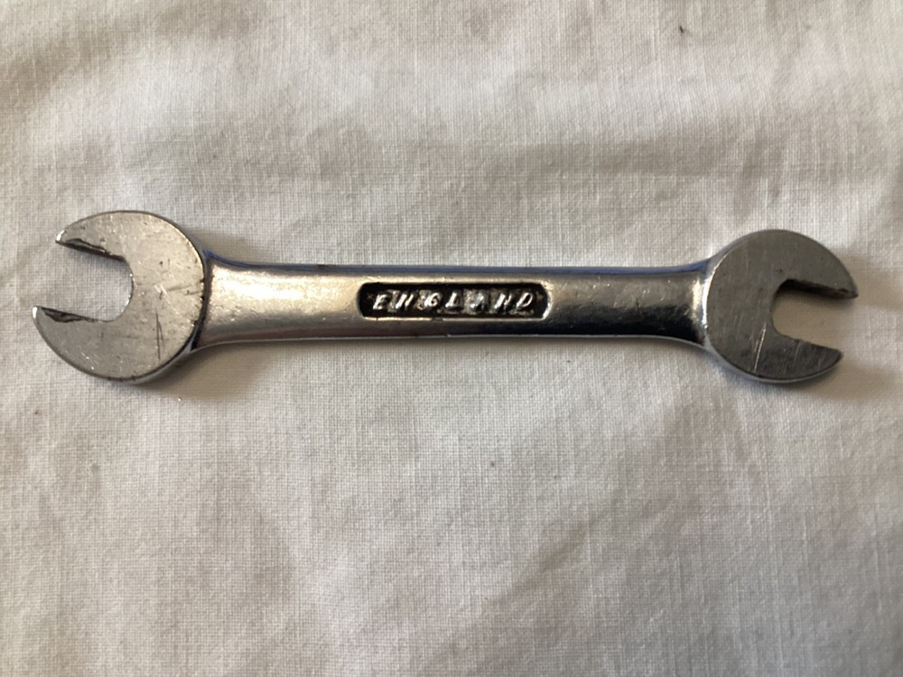 8mm x 9mm Open Ended Spanner (Halfords) - 068