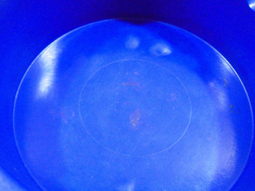 CAMEL CIGARETTES ADVERTISIGN VTG ROUND PLASTIC ASHTRAY