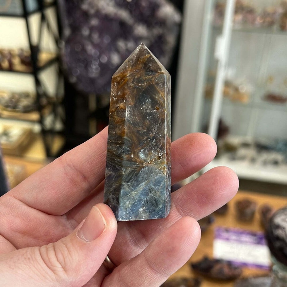 Blue Kyanite Tower O