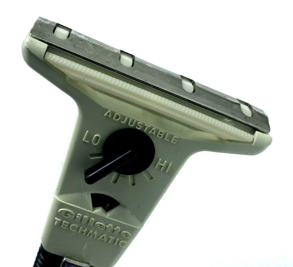 Vtg Gilette Techmatic Safety Razor w Case Adjustable Blade Retro