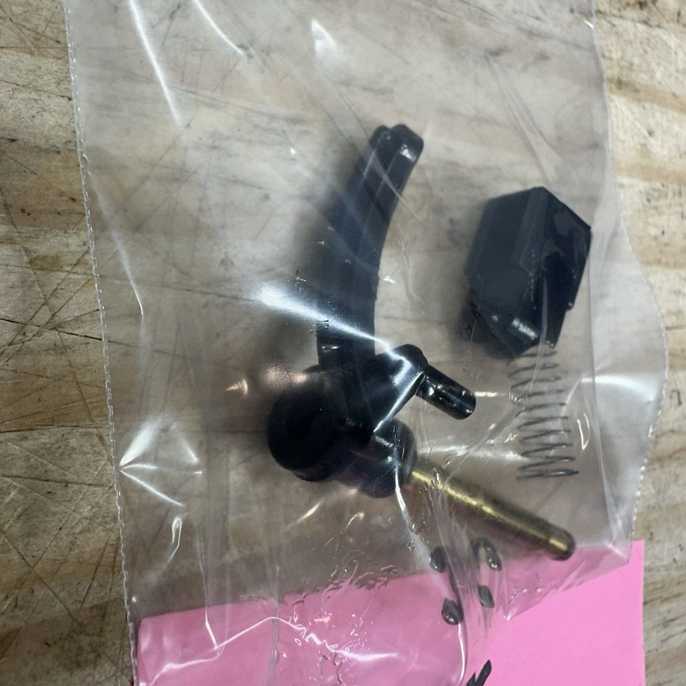 Numark TT-1520 Turntable Parts - Tonearm Lift Guide