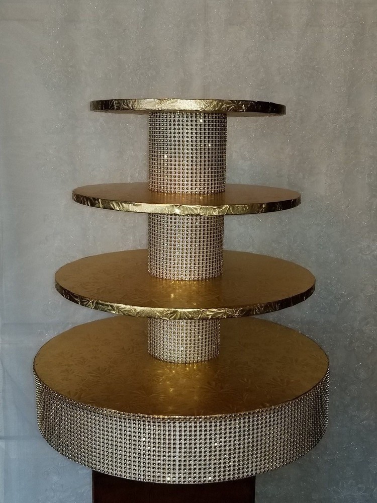 CUPCAKE / CAKE STAND WEDDING, BIRTHDAY, ETC.
