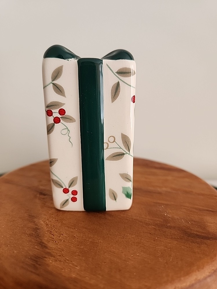 Pfaltzgraff Winterberry Salt Or Pepper Shaker Present Replacement